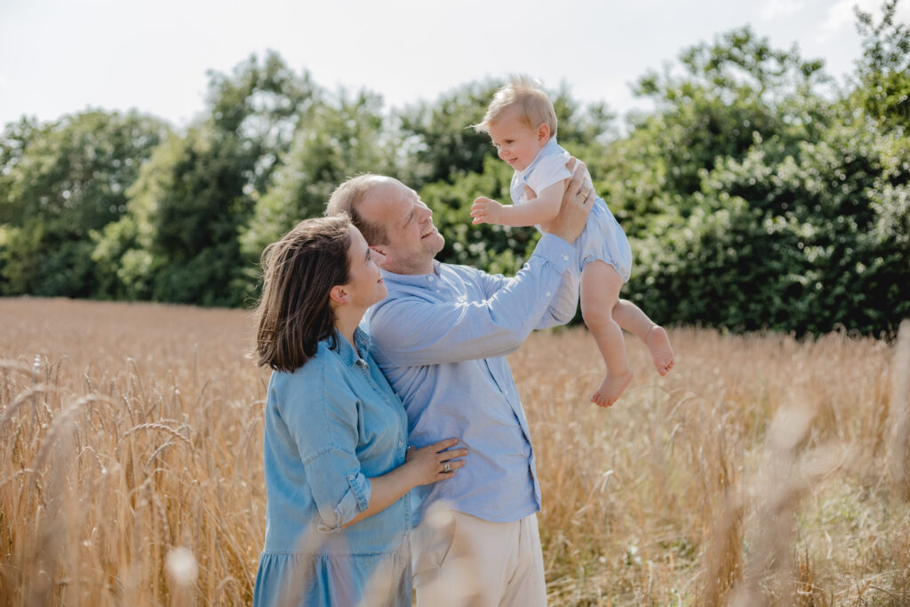 Authentische Familienbilder mit Kindern – Familienfotografin München